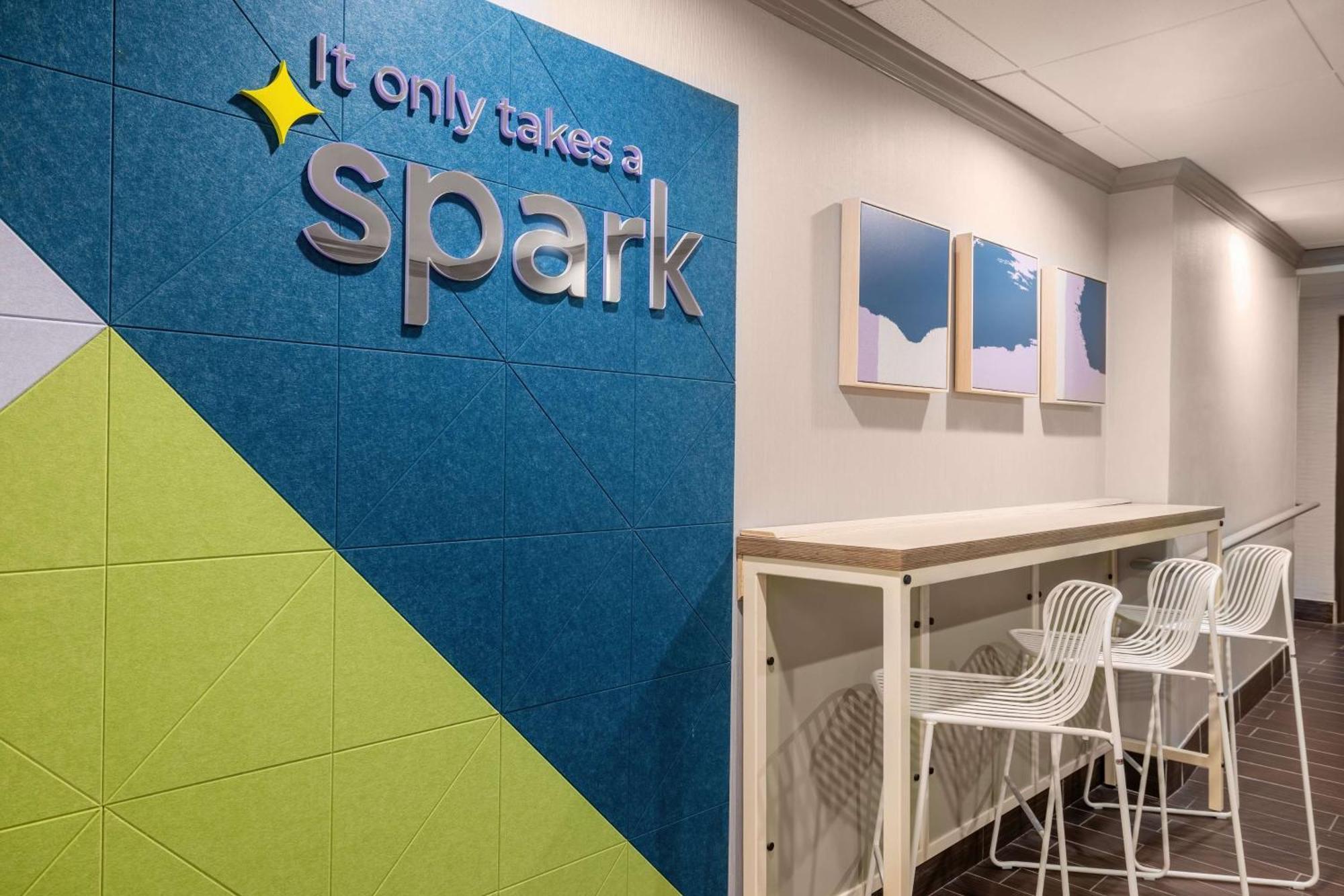 Spark By Hilton Clarks Summit Extérieur photo
